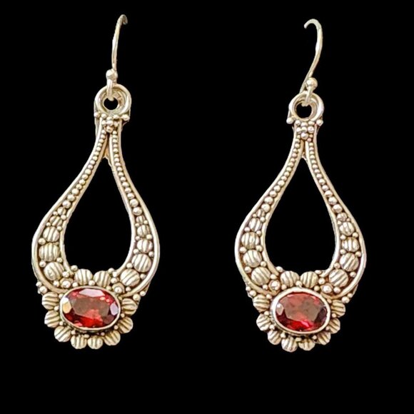 VINTAGE 90s Artisan Sterling Silver 925 & Red Garnet Teardrop Earrings